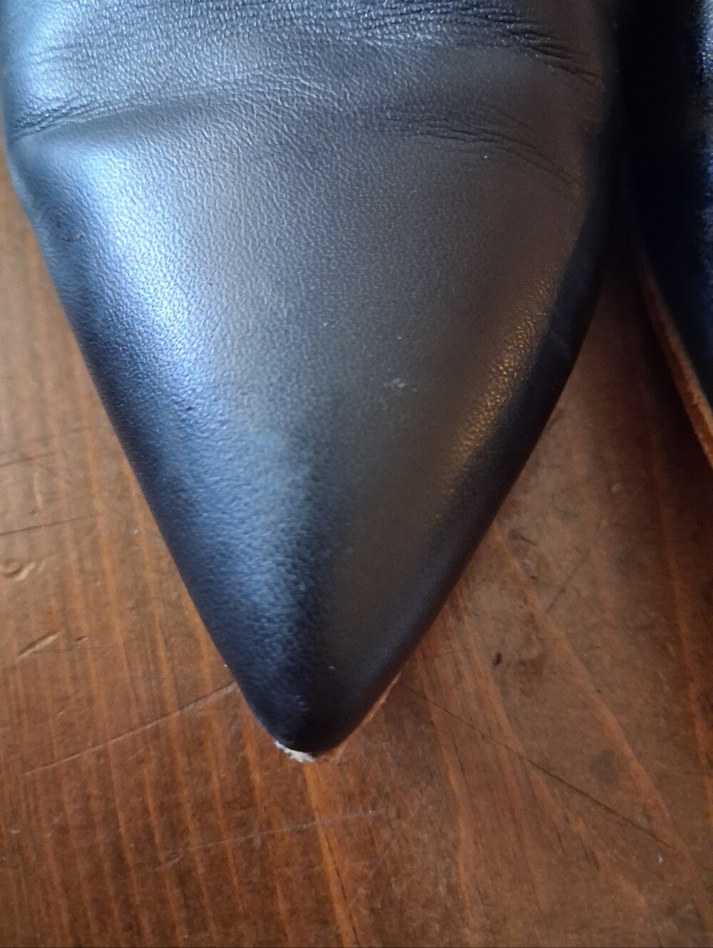 COCLICO Black Pointed Leather Slip On Flats With Crossover Vamp Sz 38 - Picture 9 of 9